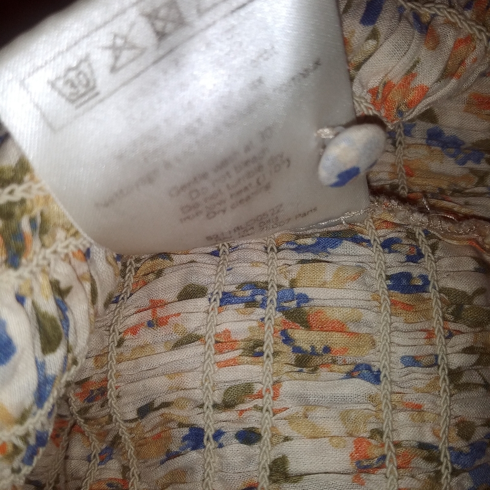 Sezane Mirtha Floral Smocked Puff Sleeve Top - Picture 11 of 11